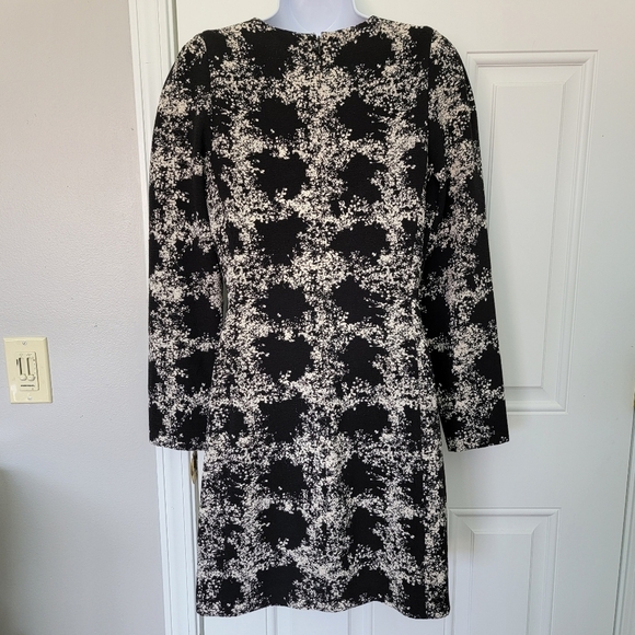 Club Monaco Black White Knit Kaisie Dress Long Sleeve Back Zip Lined Size 6 - Picture 5 of 12